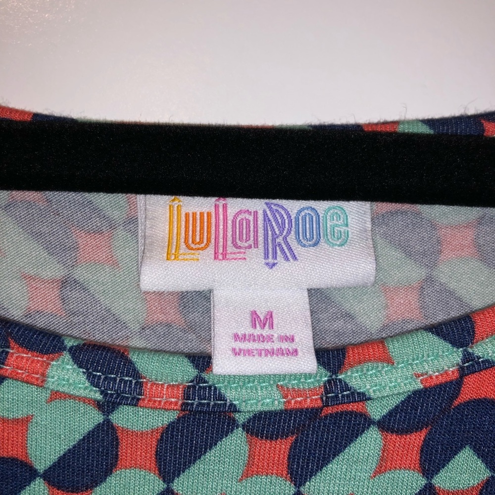 LulaRoe Patterned Irma - Picture 3 of 3